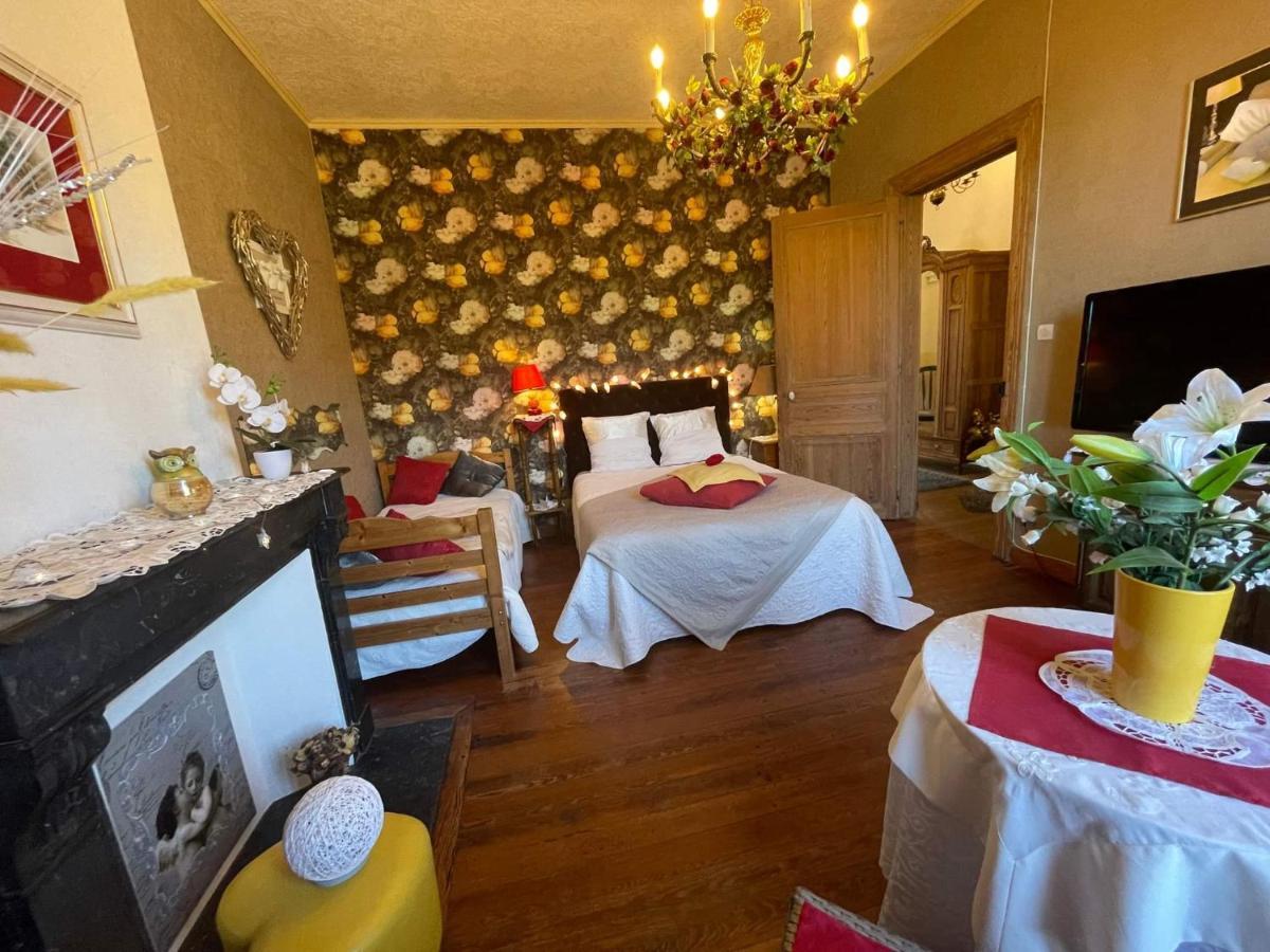 Le Petit Chateau Saint-Michel  Zimmer foto